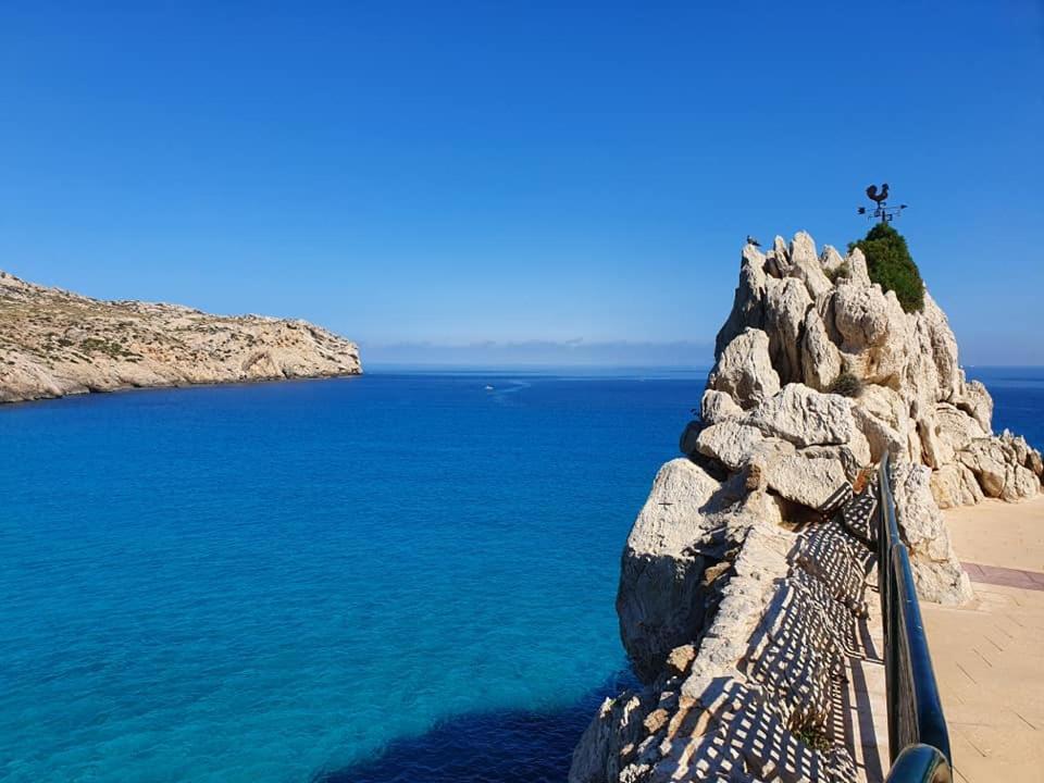 Gorgeous Renovated Cala Sant Vicenc Beach Villa Кала-Сан-Вісенте Екстер'єр фото